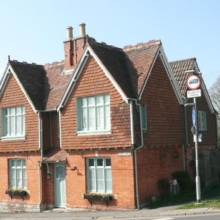 Parsnips House Bnb กลาสตันเบอรี ภายนอก รูปภาพ